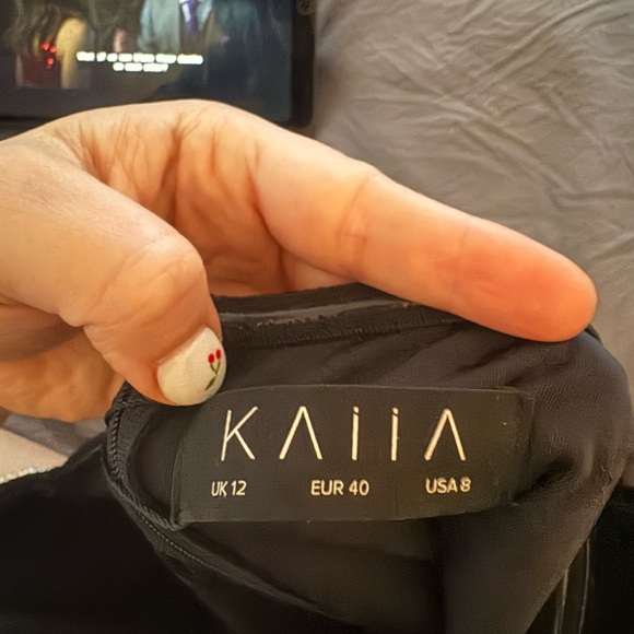 Kaiia diamonte plunge cut velvet mini dress - Picture 9 of 10